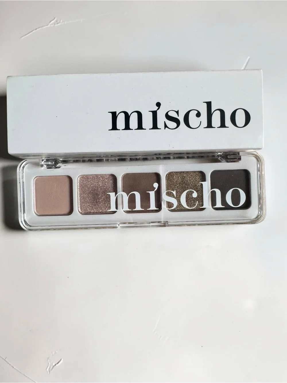 mischo Neutral Eyeshadow Palette - Soft Taupe & Shimmer Bronze NIB
